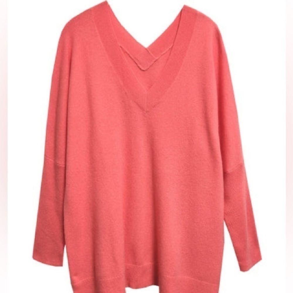 NWT Subtle Luxury Cashmere Reversible V-Neck Sweater, Blood Orange, size S/M